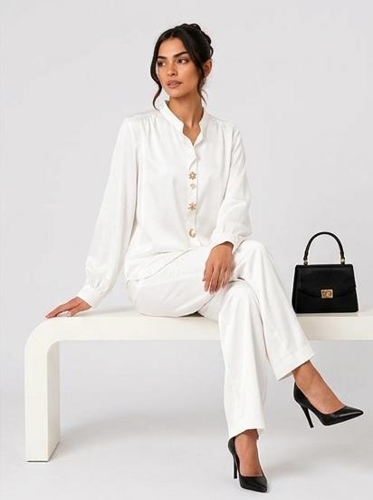 woman suite - Image 2